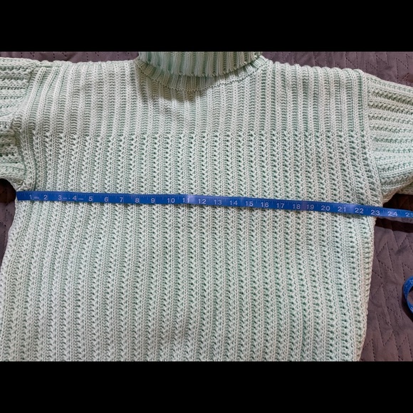 Vintage Sweater - Picture 3 of 3
